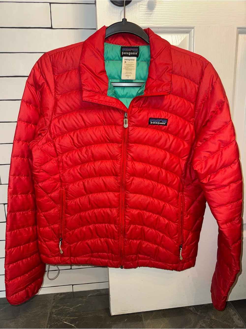 Patagonia Red Puffer Jacket with Teal Lining